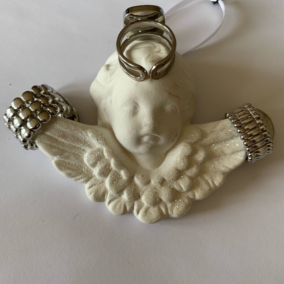 Three Adjustable Rings - Picture 3 of 16